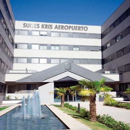 Suites Kris Aeropuerto Madrid Buitenkant foto